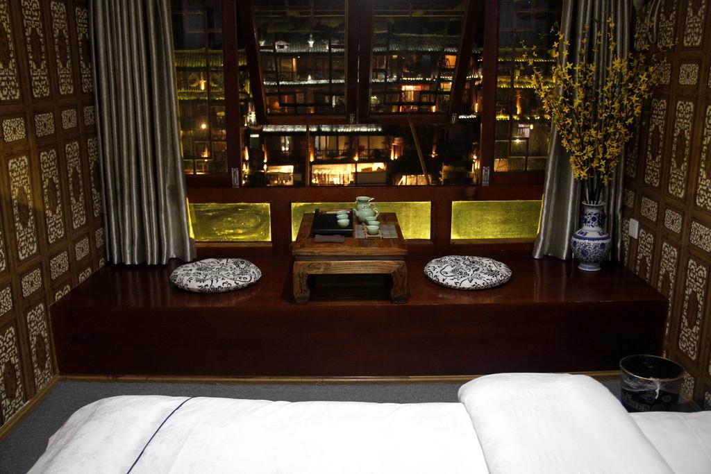 Fenghuang 1St Apartment 외부 사진