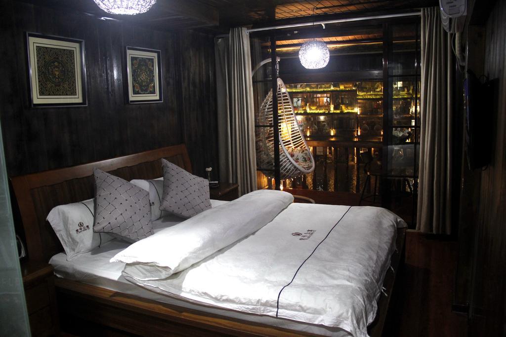 Fenghuang 1St Apartment 외부 사진