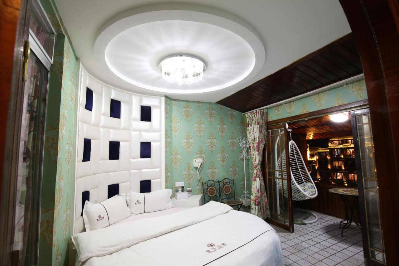 Fenghuang 1St Apartment 외부 사진