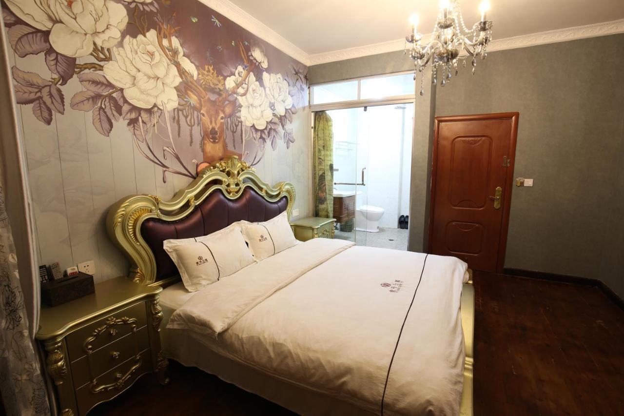 Fenghuang 1St Apartment 외부 사진